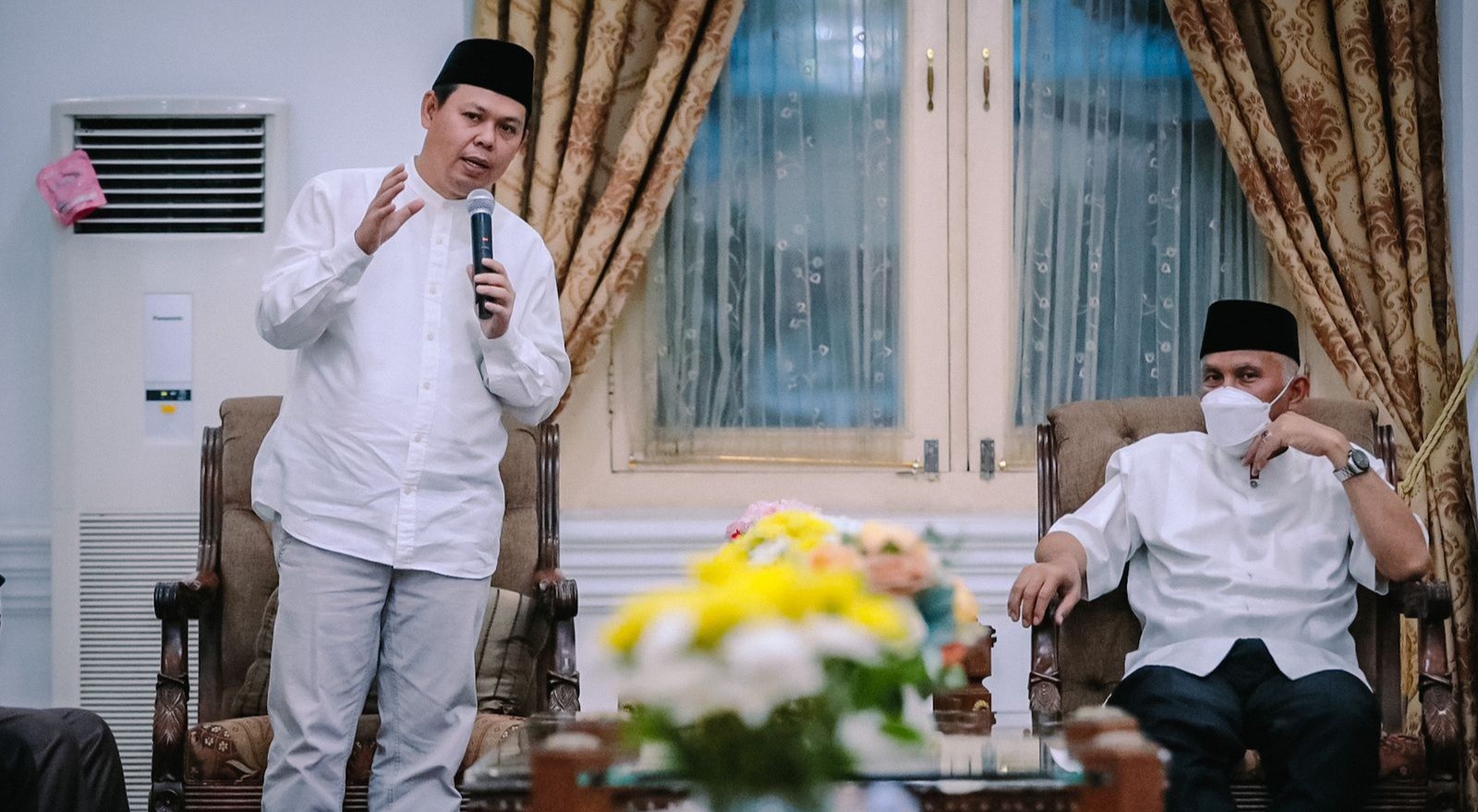 Kunker ke Sumbar, Sultan Disambut Hangat Gubernur dan Wakil Gubernur