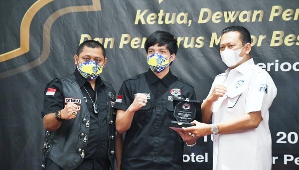 Bersama Atta Halilintar, Bamsoet Ajak Komunitas Otomotif Bantu Bangkitkan Kembali Perekonomian Indonesia