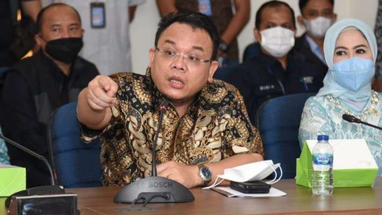 Siap-siap, PAN Bakal Lapor Balik Ade Armando Cs