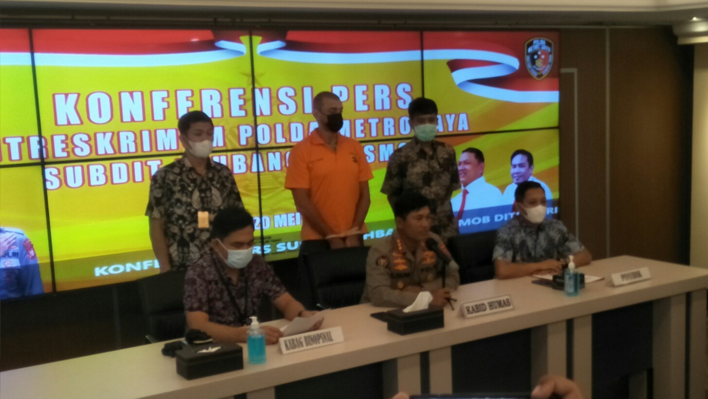Dua Bulan Beraksi, WNA Latvia Pelaku Skimming Raup Hingga Rp 1,2 Miliar