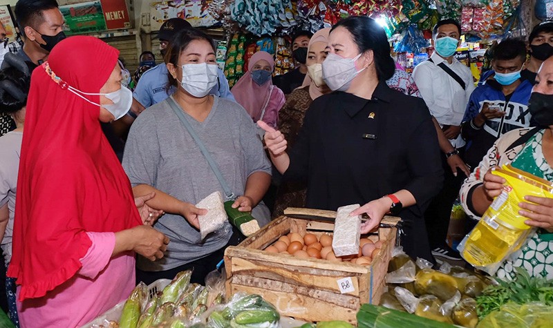 Ketua DPR Puan: Awasi Ketat Harga Minyak Goreng di Pasaran!