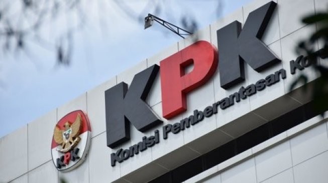 Jangan Ngeles, KPK Akui Saja Tak Mampu Tangkap Harun Masiku