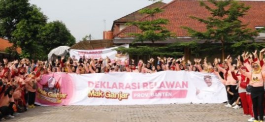 Emak-emak di Banten Dukung Penuh Ganjar Pranowo Jadi Presiden 2024
