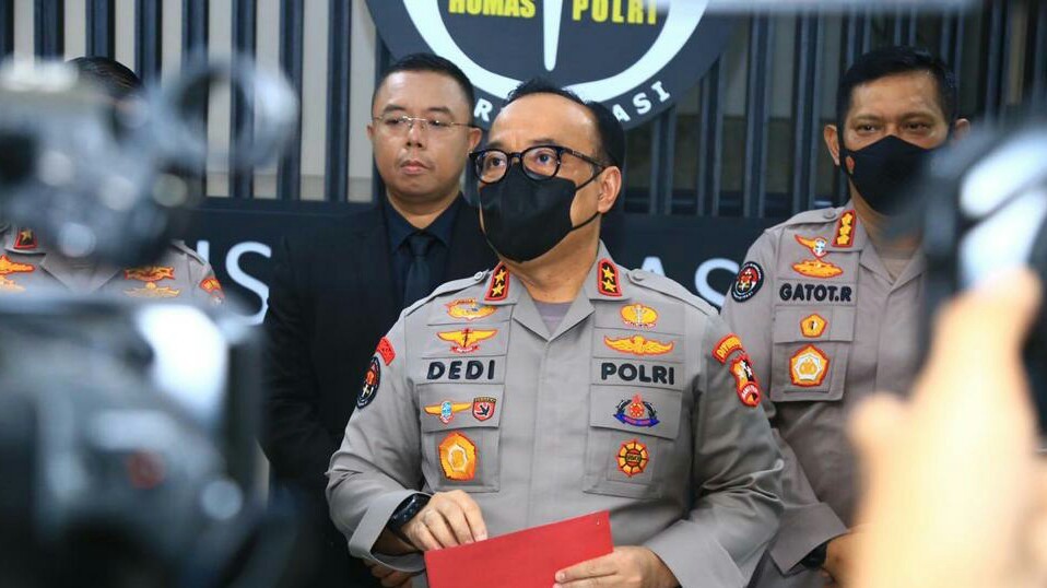 Foto Editan Stupa Borobudur Mirip Wajah Jokowi, Bareskrim Buru Pembuatnya