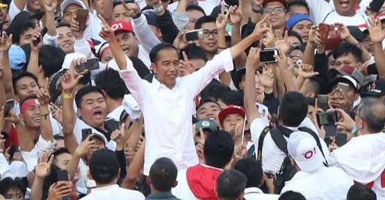 Baru di Era Jokowi Indonesia Timur Diperhatikan, Bara JP: Dukungan 3 Periode Tanggung Jawab Moral Kami