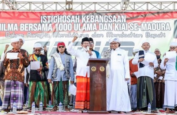 Ribuan Ulama di Madura Deklarasi dan Doakan Ganjar Pranowo Jadi Presiden 2024