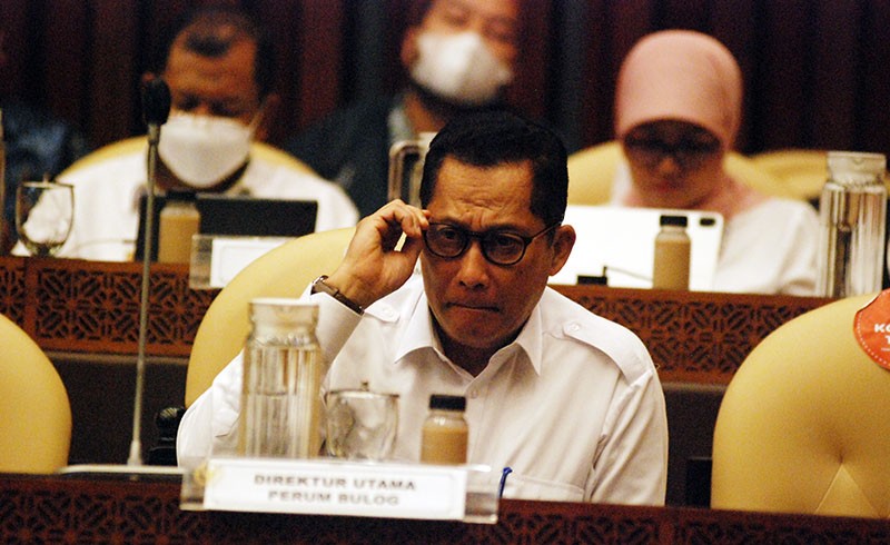 Dirut Bulog Raker Dengan Komisi IV DPR RI