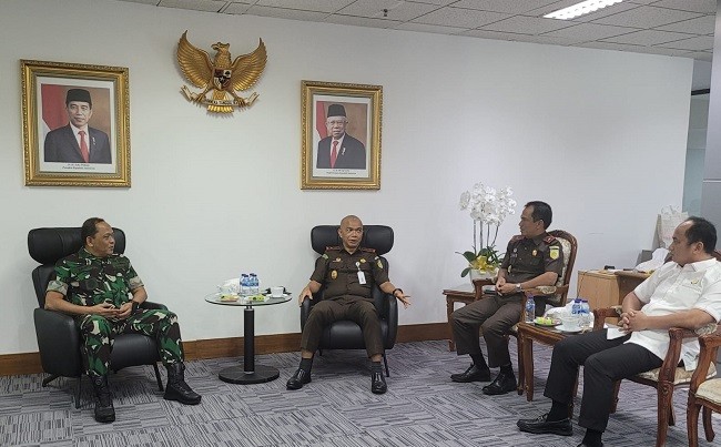 Kajati DKI Jakarta Terima Kunjungan Kerja Kepala Oditurat Militer Tinggi II Jakarta 