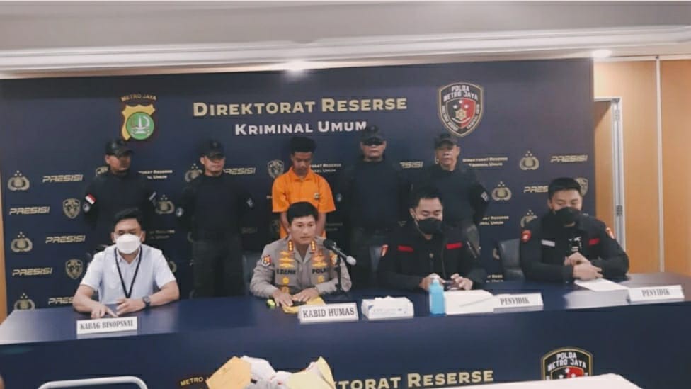 Mayat di Kali Pondok Pinang, Polisi: Pelaku Kesal Kepalanya Ditendang Korban Saat Tidur