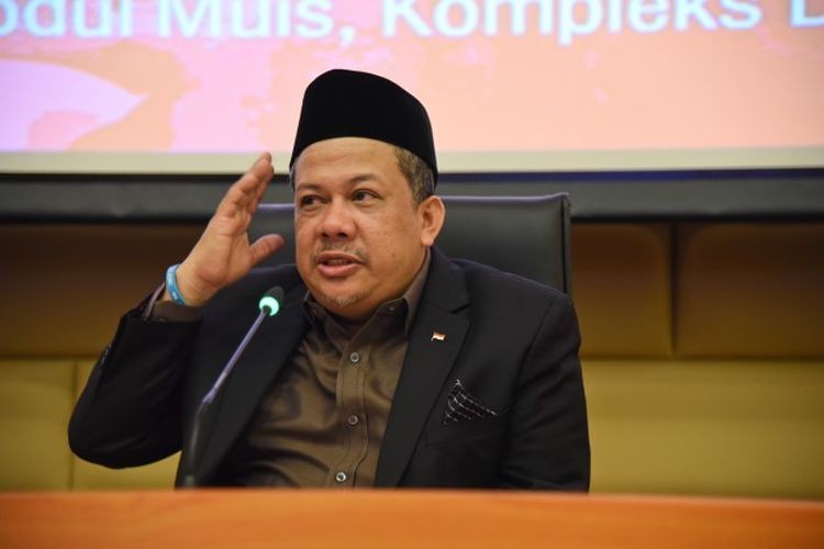 Fahri Hamzah Saran Jokowi Lebih Sering ke Luar Negeri