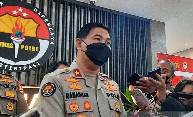Bharada E Tembak Brigadir J, Karopenmas: Untuk membela Diri dan Istri Kadiv Propram
