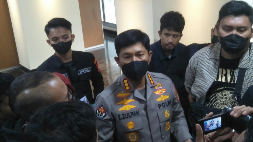 Jadi Tersangka, Polisi Bakal Periksa Lagi Roy Suryo
