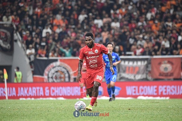 Aksi Persija Jakarta di Grand Launching Jakarta International Stadium (JIS)