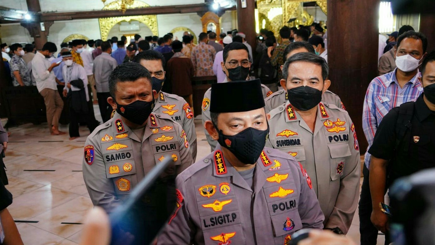 Kapolri Minta Masyarakat Ikut Awasi Pengusutan Kasus Brigadir J