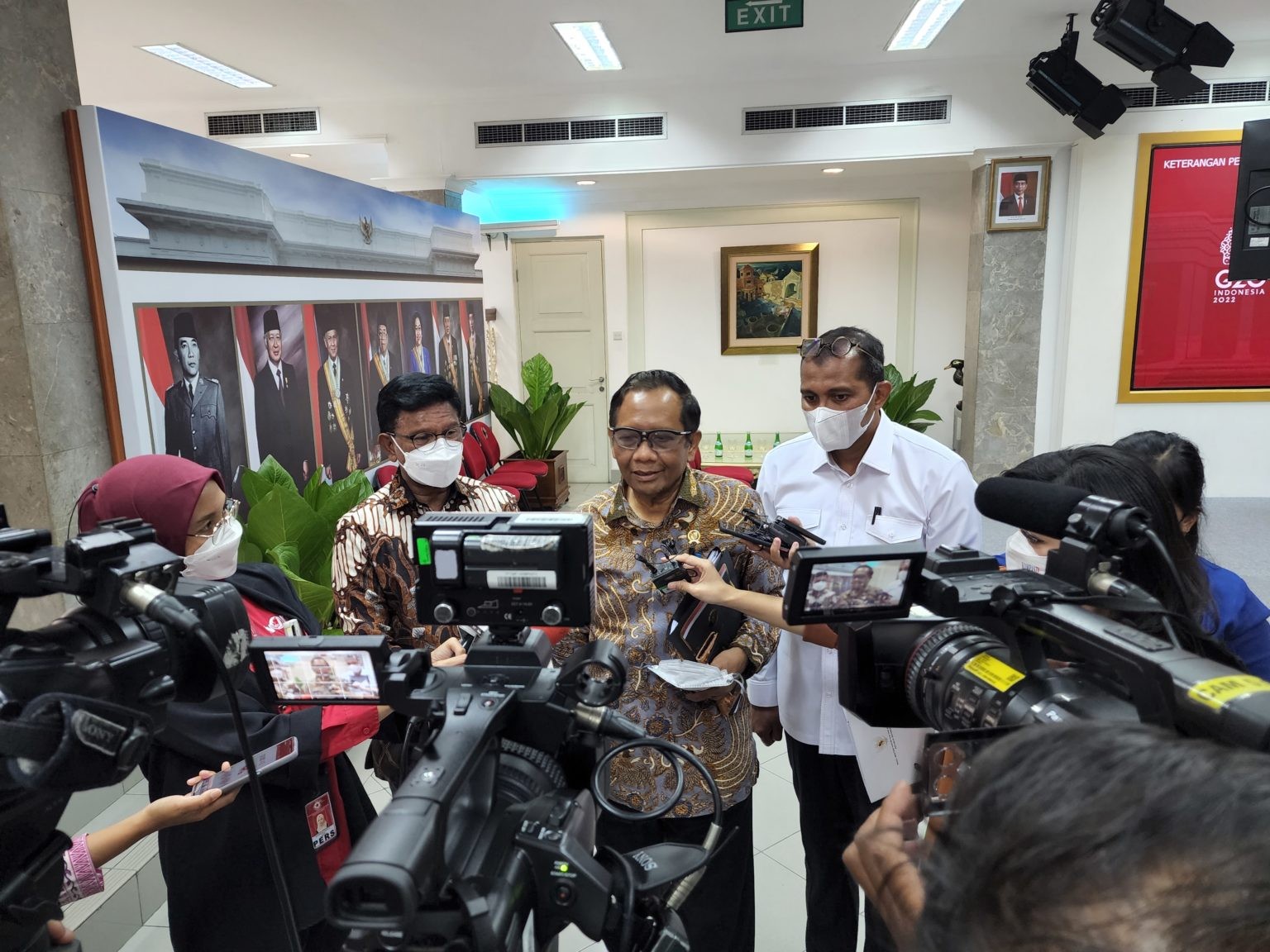 Menko Mahfud Sebut pencopotan CCTV di Kediaman Ferdy Sambo Bisa Dipidana