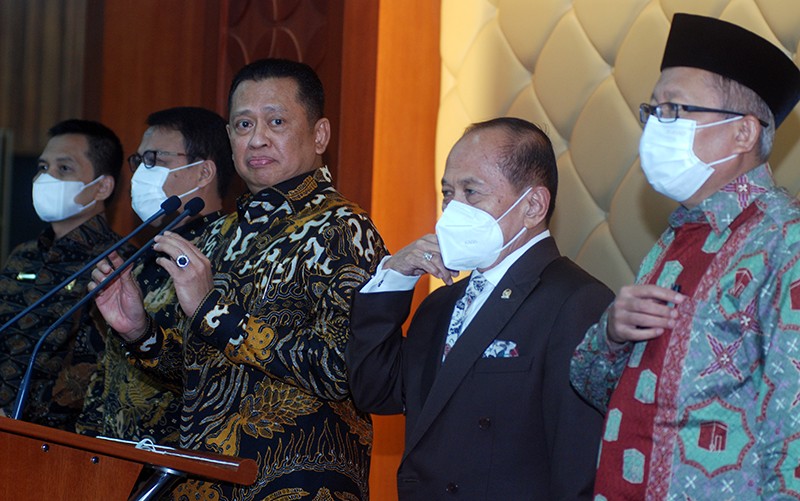 Ketua MPR Sampaikan Peringatan  Hari Konstitusi