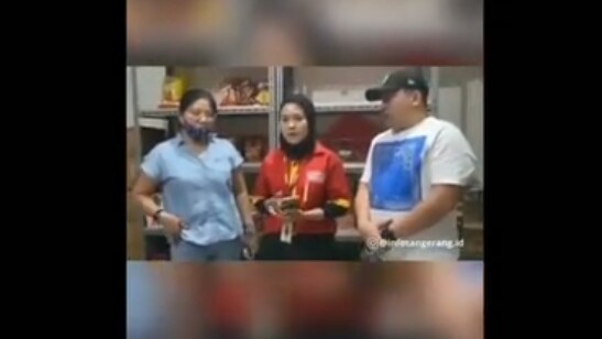 Selain Coklat, Wanita yang Intimidasi Karyawan Alfamart Juga Diduga Curi Sampo