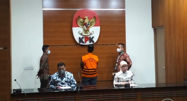 KPK Tahan Karyawan Alfamidi Terkait Kasus Suap Wali Kota Ambon