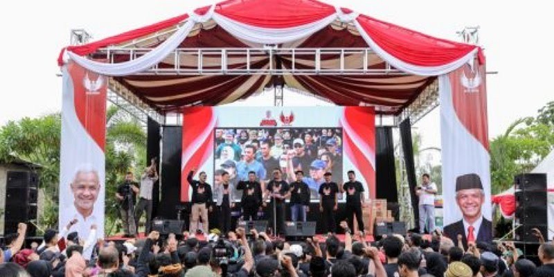 Masifnya Relawan Ganjar Deklarasi Capres karena Ingin Menekan Megawati