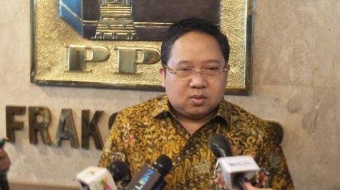 Dicopot dari Pimpinan Komisi V DPR, Loyalis Suharso Sindir Mardiono