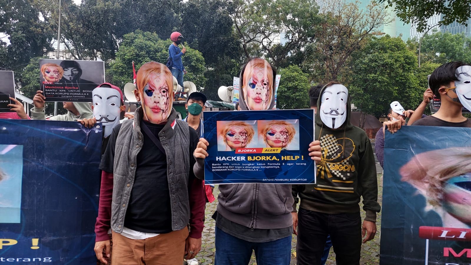 Aksi di KPK, Pendemo Tantang Bjorka Bantu Bongkar Skandal Dugaan Korupsi Formula E