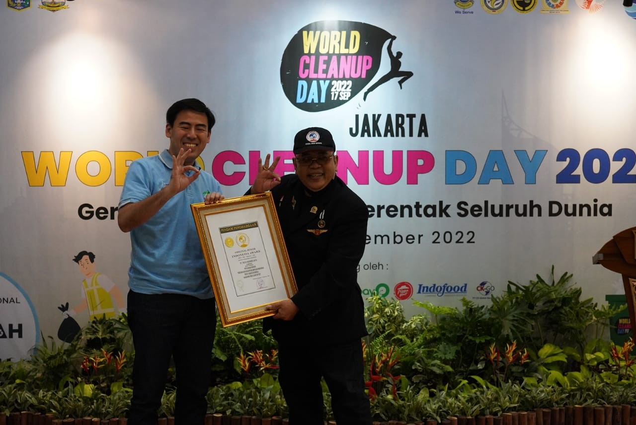 Le Minerale Dukung Gerakan 'World Cleanup Day 2022' Lewat Edukasi Kebersihan Lingkungan