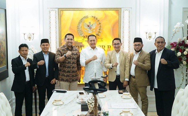 Terima Panitia Perancang UU DPD RI, Ketua MPR RI Dukung Pemisahan UU MPR, DPR dan DPD RI