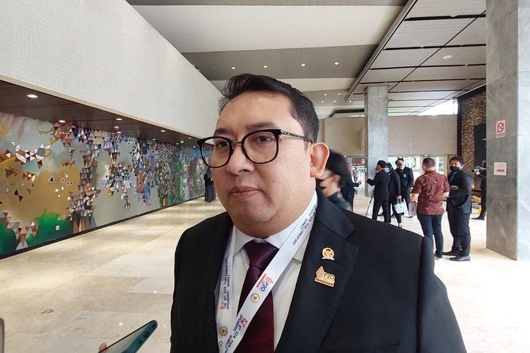Sebar Hoaks, Fadli Zon Desak Andreas Harsono Minta Maaf
