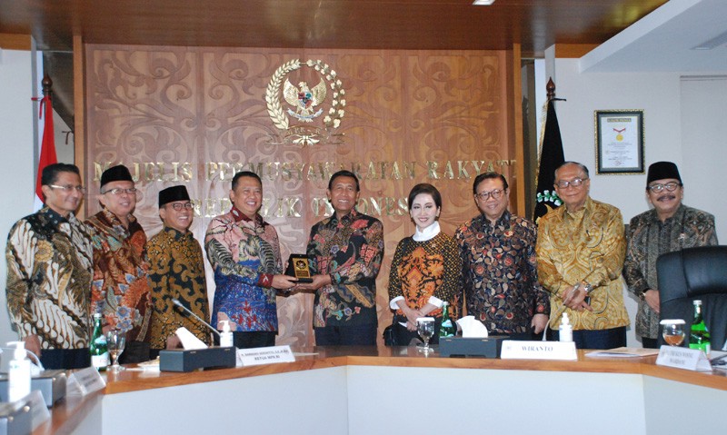 Bamsoet Terima Watimpres