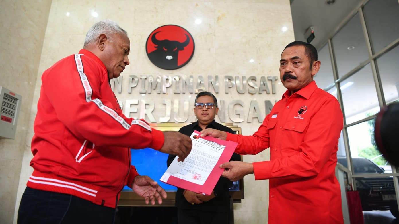 Diberi Sanksi Keras, FX Hadi Patuh Ke Ibu Mega