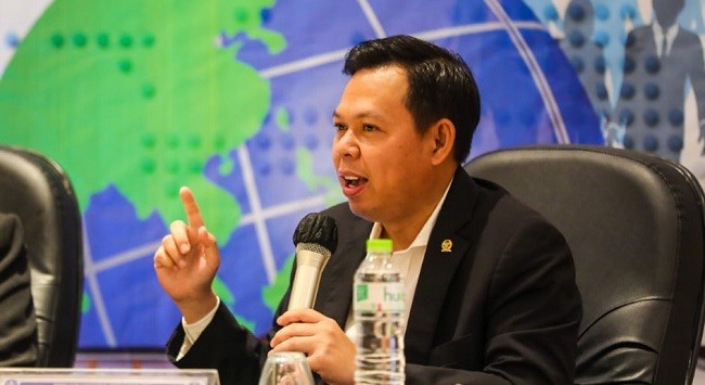 Kritisi Putusan MK, Sultan: Kinerja Menteri Terganggu Jika Ikut Kontestasi Pilpres 