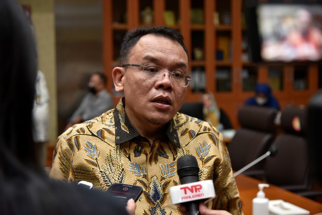 Usut Kasus Gagal Ginjal Akut, DPR Bakal Bentuk Panja