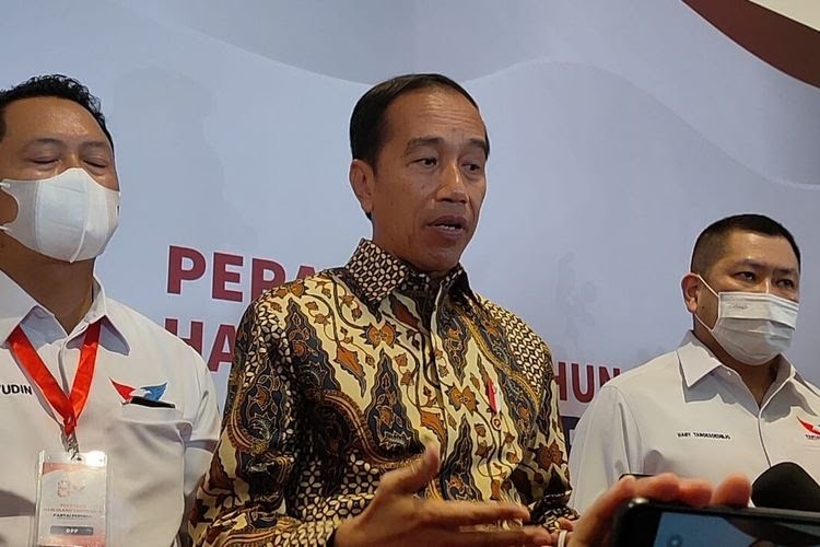Pengamat: Pak Jokowi Itu Tipikal Omongan dengan Fakta Berbeda