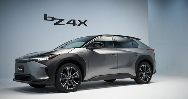 Toyota Luncurkan Kendaraan bZ4X
