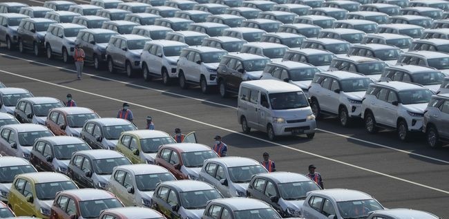 Wow... Penjualan Mobil Baru Hingga Akhir Oktober Mengesankan 