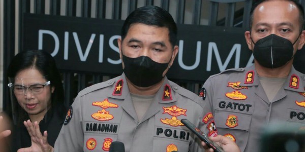 Tipu-tipu Bisnis SPBU Eks Ketua DPRD, Bareskrim Periksa Sejumlah Barang Bukti