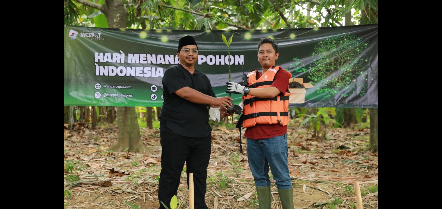Gandeng Banksasuci, SiCepat Ekspres Tanam Seribu Bibit Pohon di Bantaran Sungai Cisadane