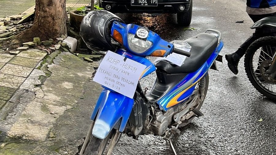 Bikin Ngeri, Begini Pesan di Motor Terduga Pelaku Bom Bunuh Diri di Mapolsek Astana Anyar