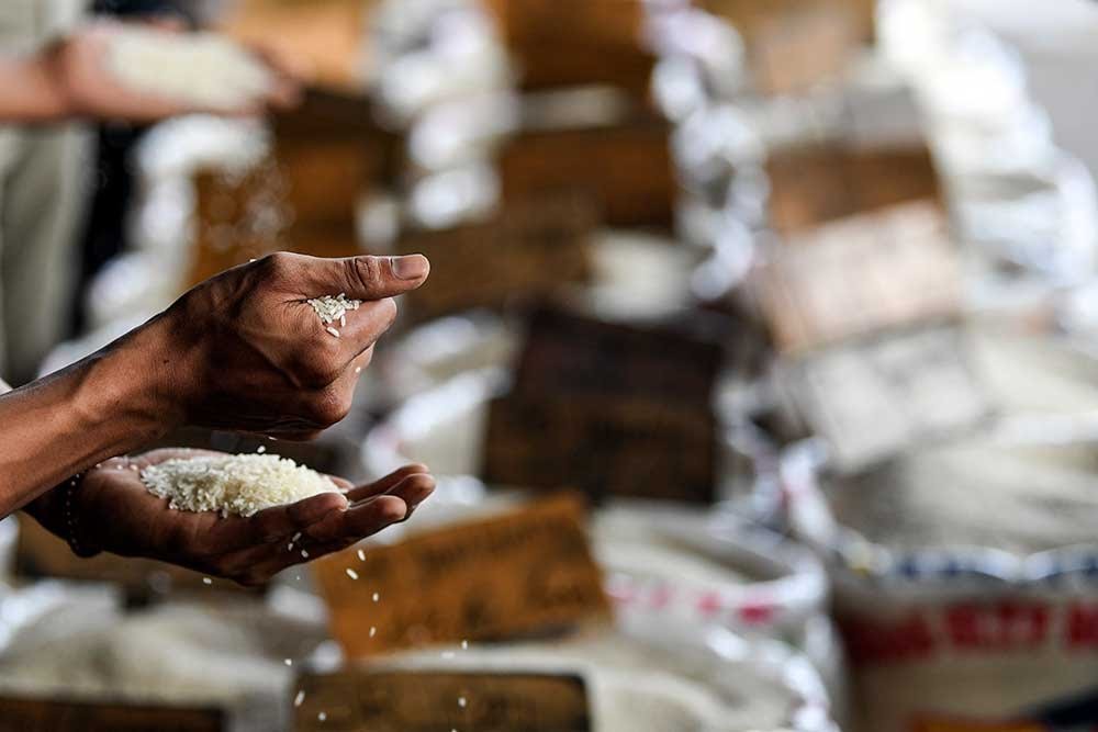 Impor Beras 200 Ribu Ton, Pemerintah Tak Serius Jaga Kedaulatan Pangan