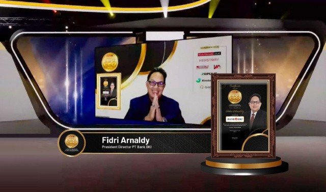 Dirut Bank DKI  Raih Penghargaan CEO Award 2022