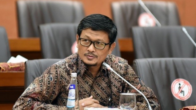 Produksi Petani Berlebih, Amin Ak: Impor Beras untuk Siapa?