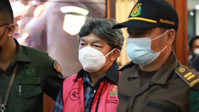 Albert Burhan dkk Divonis 4 Tahun Penjara dalam Kasus Korupsi Pesawat Garuda