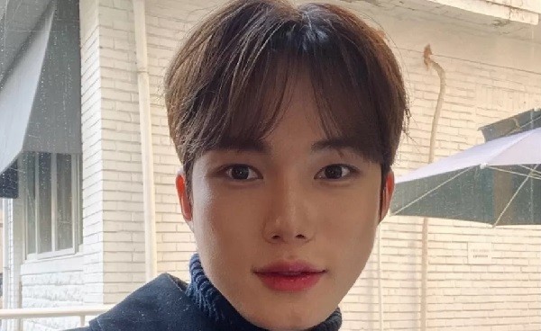 Jelang Wamil, Seungyeop E'LAST Tulis Pesan Menyentuh 