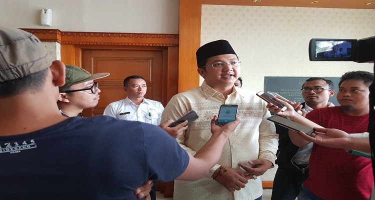 Tempat Hiburan Malam Berkedok Restoran Menjamur, DPRD Bekasi Semprot Satpol PP