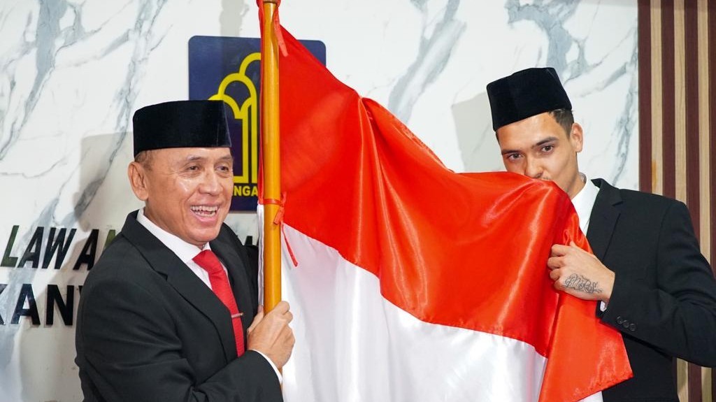 Sah Jadi WNI, Shayne Pattynama Bertekad Bawa Timnas ke Piala Dunia