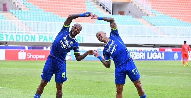 Taklukan Borneo FC 1-0, Persib Bandung Naik ke Puncak Klasemen 