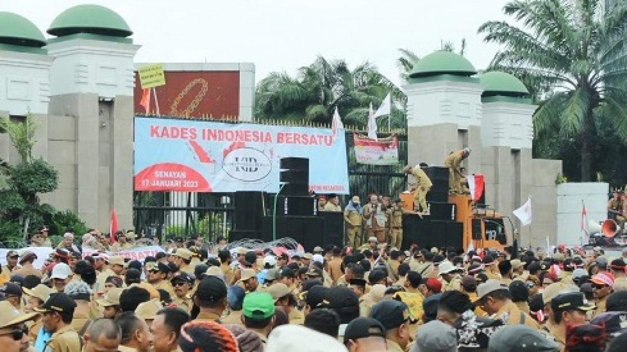 Riset Big Data: Mayoritas Netizen Tolak Perpanjangan Masa Jabatan Kepala Desa 