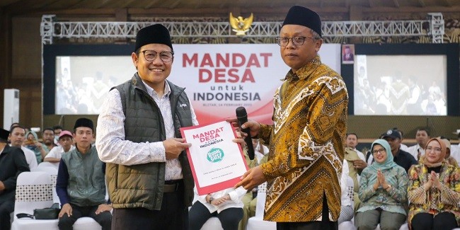 Cak Imin Terima Mandat Capres dari Ratusan Kades se-Jatim