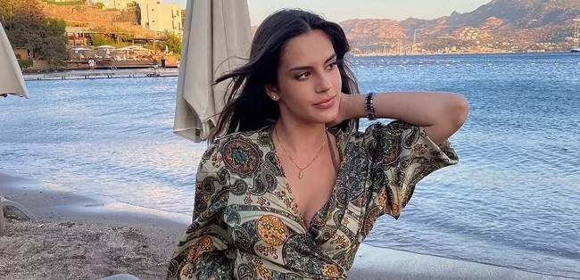 Maria Guardiola Memamerkan Hadiah Hari Valentine-nya: "Aku mencintaimu"