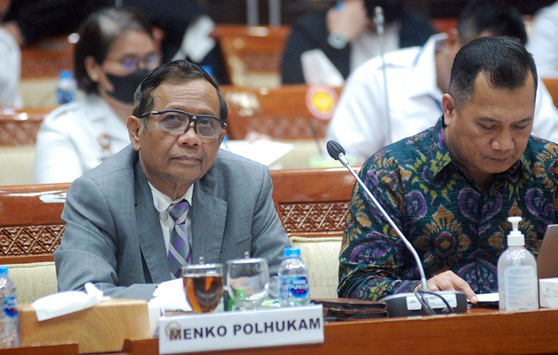 Menkopolhukam Raker Dengan Komisi III DPR